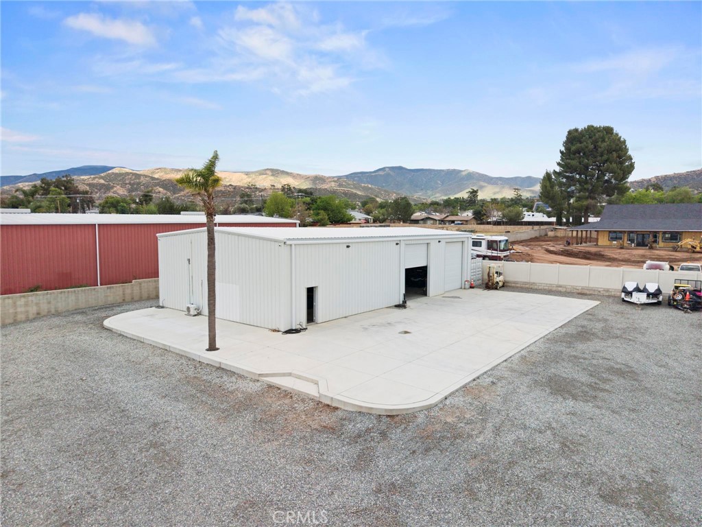 Yucaipa, California, 92399, United States, 4 Bedrooms Bedrooms, ,3 BathroomsBathrooms,Residential,Active,2037125
