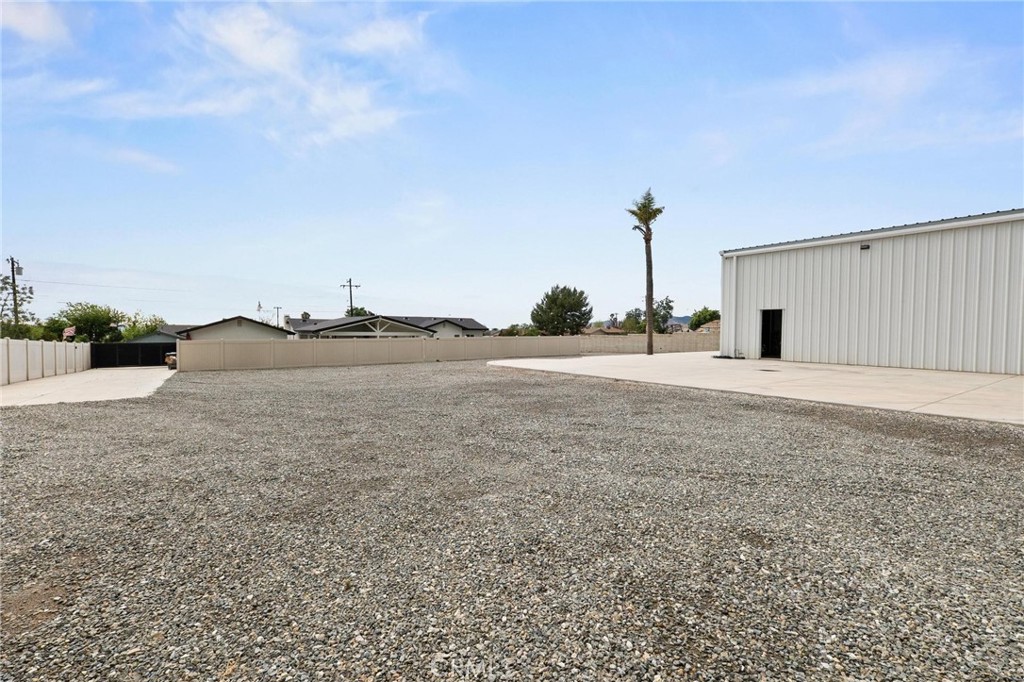 Yucaipa, California, 92399, United States, 4 Bedrooms Bedrooms, ,3 BathroomsBathrooms,Residential,Active,2037125
