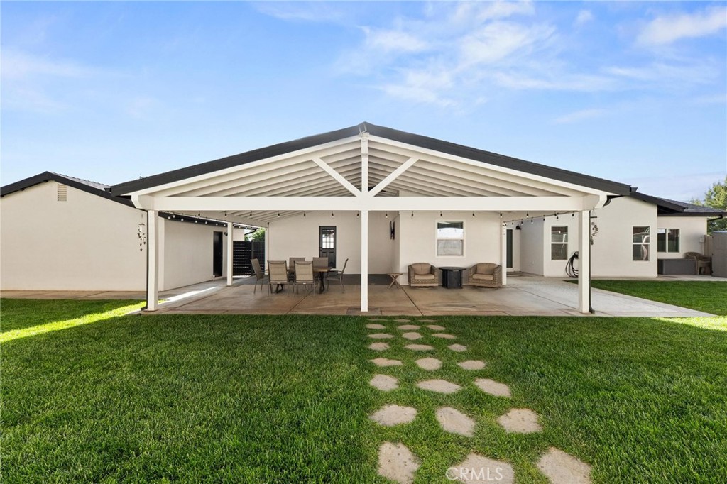 Yucaipa, California, 92399, United States, 4 Bedrooms Bedrooms, ,3 BathroomsBathrooms,Residential,Active,2037125