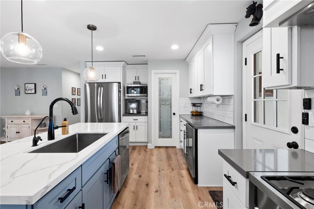 Yucaipa, California, 92399, United States, 4 Bedrooms Bedrooms, ,3 BathroomsBathrooms,Residential,Active,2037125