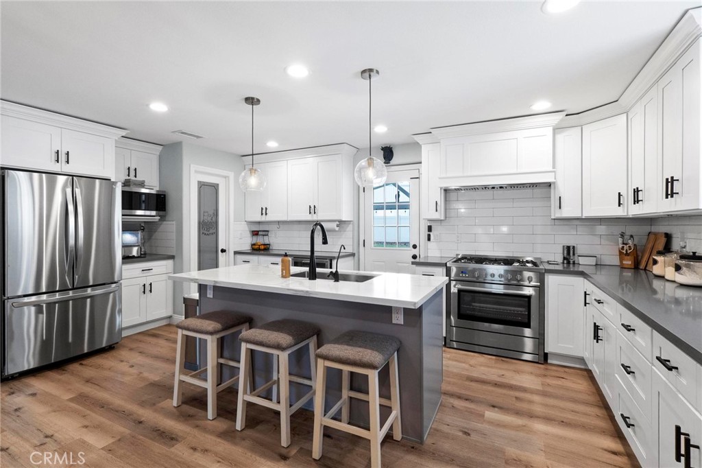 Yucaipa, California, 92399, United States, 4 Bedrooms Bedrooms, ,3 BathroomsBathrooms,Residential,Active,2037125