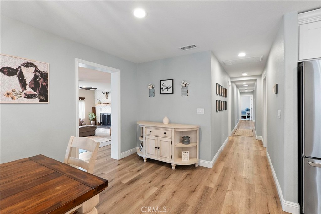 Yucaipa, California, 92399, United States, 4 Bedrooms Bedrooms, ,3 BathroomsBathrooms,Residential,Active,2037125