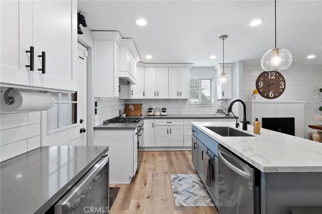 Yucaipa, California, 92399, United States, 4 Bedrooms Bedrooms, ,3 BathroomsBathrooms,Residential,Active,2037125