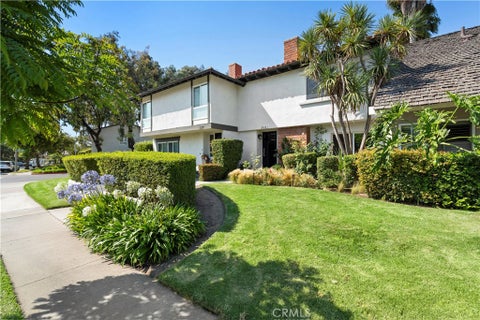 Photo of 2612 Vista Del Oro, Newport Beach, CA 92660 (MLS # NP26168227)
