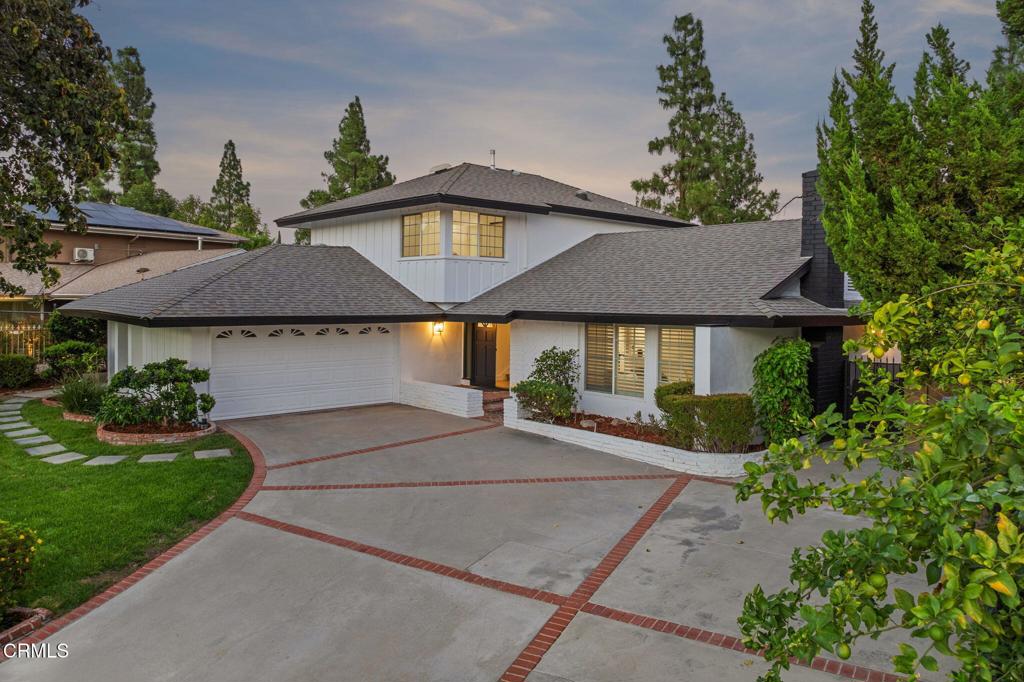 10856 Topeka Drive, Los Angeles CA 91326