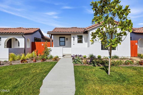 Tiny photo for 1131 W 2nd Street, Oxnard, CA 93030 (MLS # V1-38327)