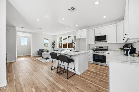 Tiny photo for 1131 W 2nd Street, Oxnard, CA 93030 (MLS # V1-38327)