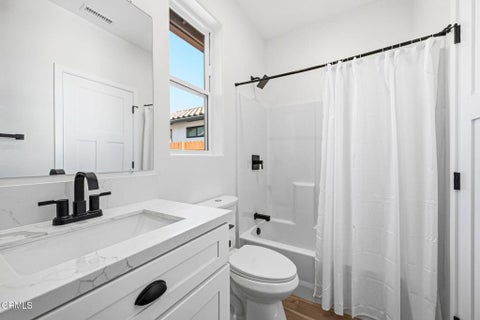 Tiny photo for 1131 W 2nd Street, Oxnard, CA 93030 (MLS # V1-38327)