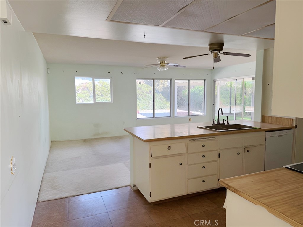 28422 Sun City Blvd