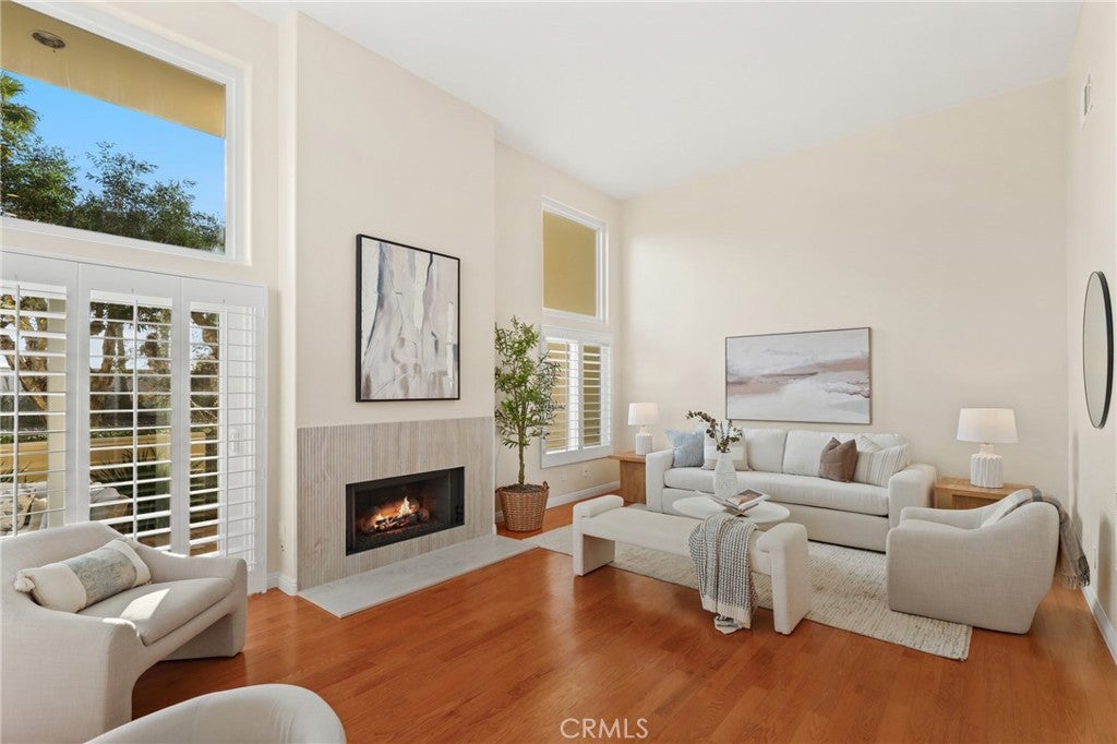 6011 Shadowbrook