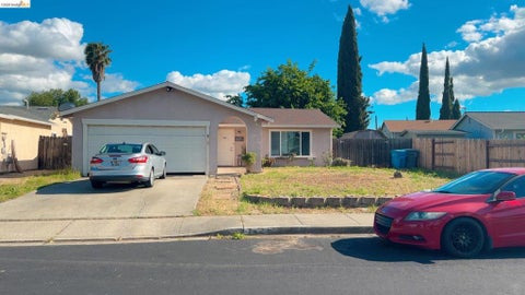 Photo of 742 Northampton Dr Dr, Vacaville, CA 95687 (MLS # 41146864)