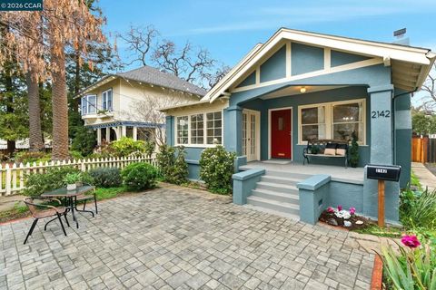 Photo of 2142 2142 Grant St St, Concord, CA 94520 (MLS # 41122818)