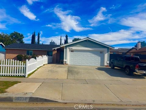 Photo of 39334 Willowvale Road, Palmdale, CA 93551 (MLS # SR25269863)