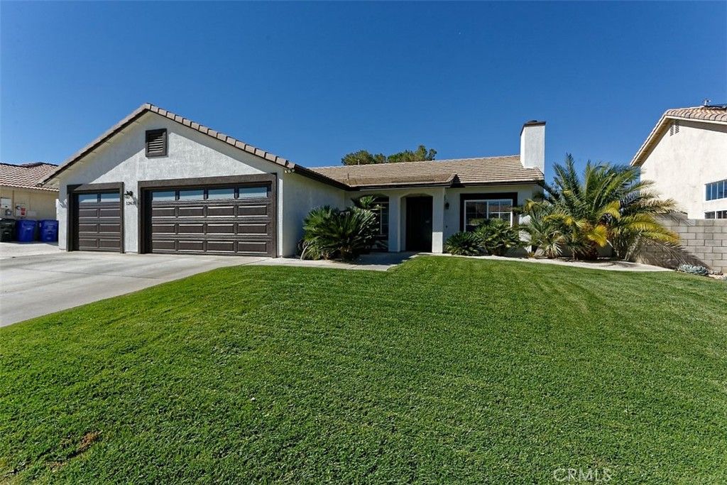Photo of 12610 Alta Mar Way, Victorville, CA 92392 (MLS # HD25243329)