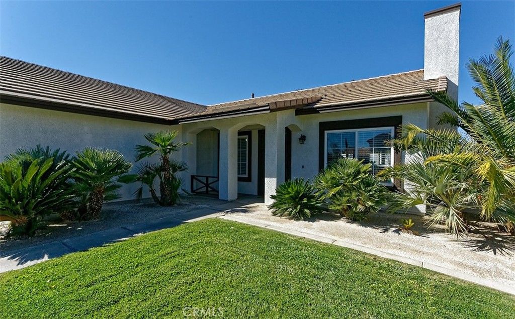 Photo of 12610 Alta Mar Way, Victorville, CA 92392 (MLS # HD25243329)