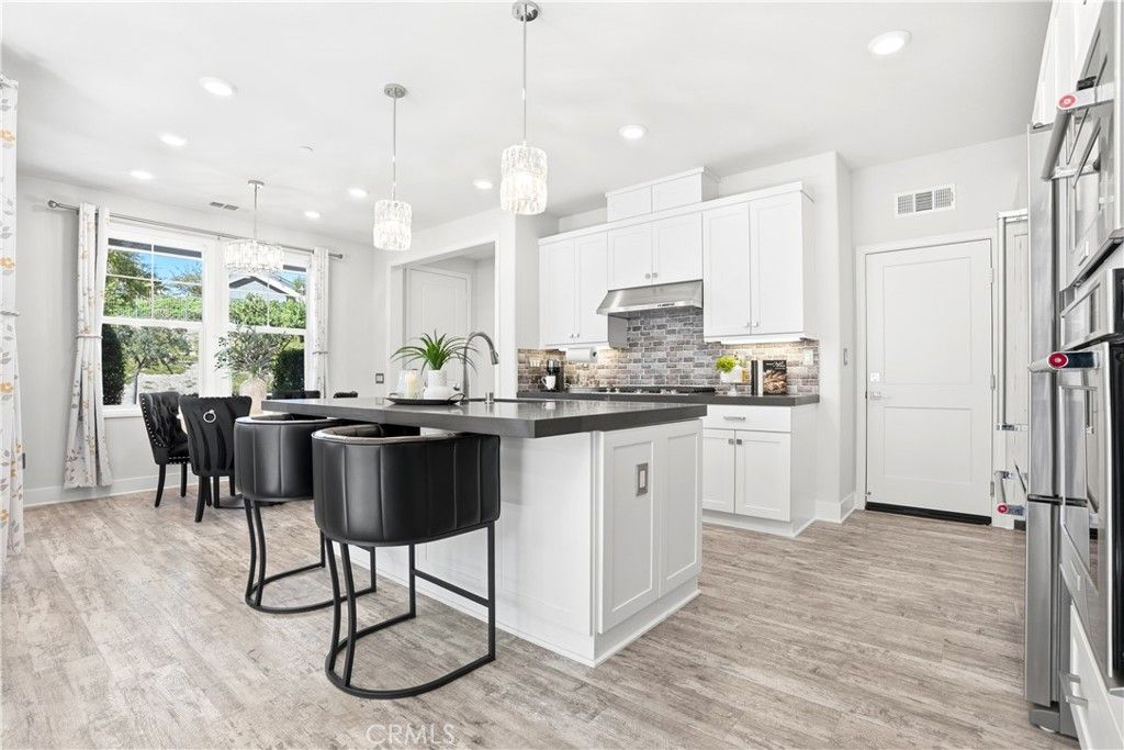 Photo of 169 Garcilla Dr, Rancho Mission Viejo, CA 92694 (MLS # OC25236018)