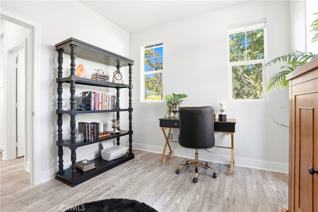 Iris (ESIRIS) - Residential