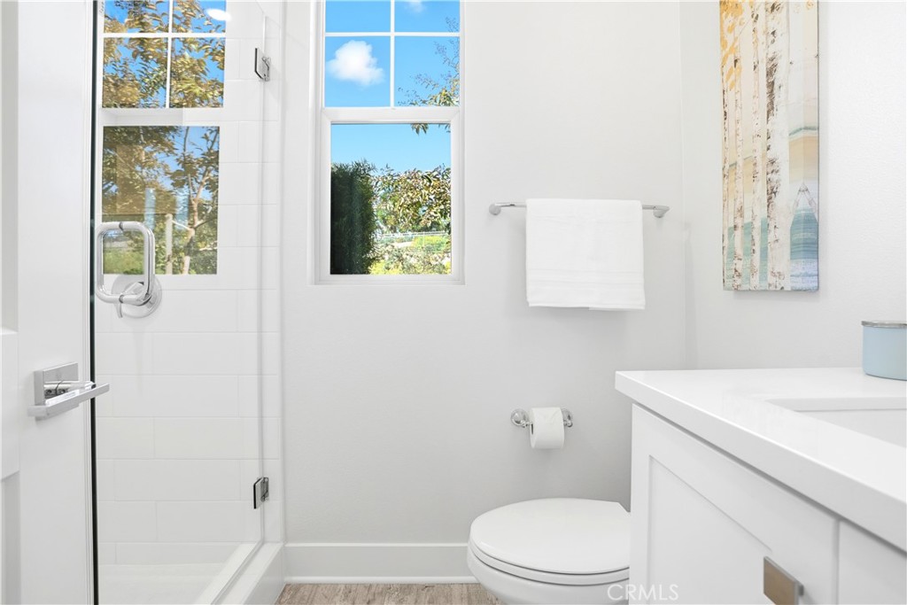 Iris (ESIRIS) - Residential