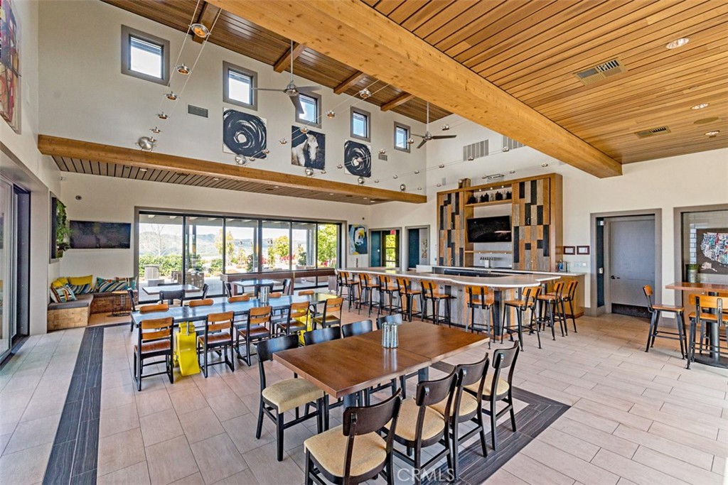 Iris (ESIRIS) - Residential