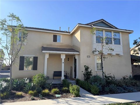 Photo of 16729 Wyndham Ln, Fontana, CA 92336 (MLS # CV26033895)