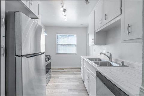 1795 Lemon Grove Ave Lemon Grove CA 91945