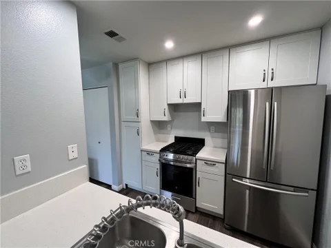MLS: OC26045740