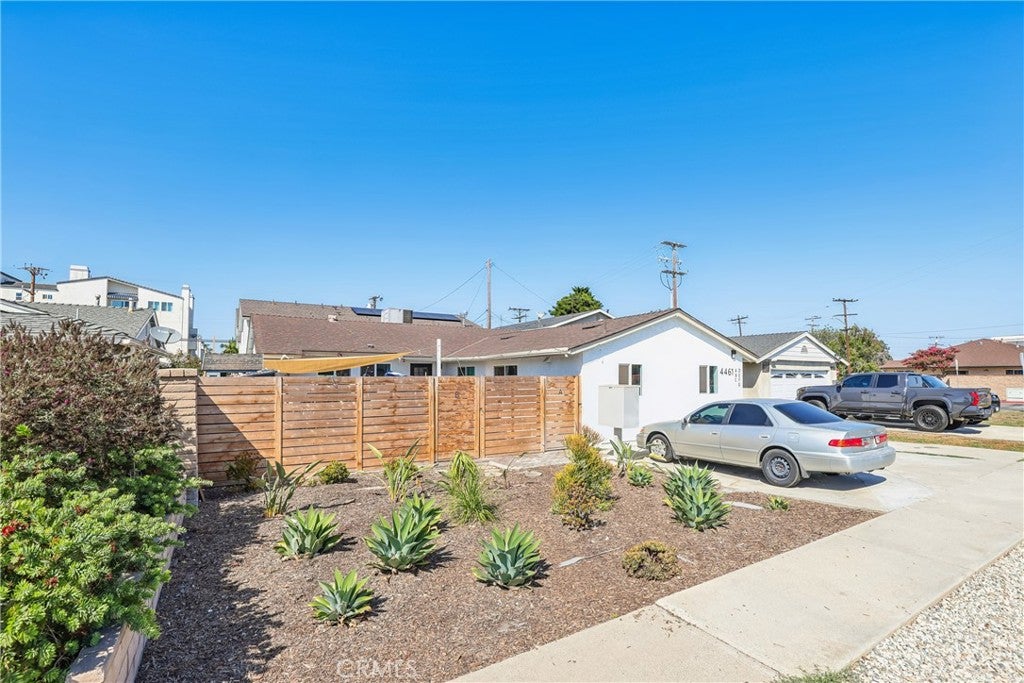 4461 Farquhar Avenue A