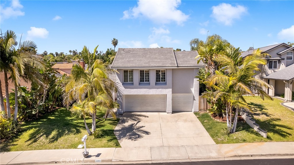 2204 Recodo Court