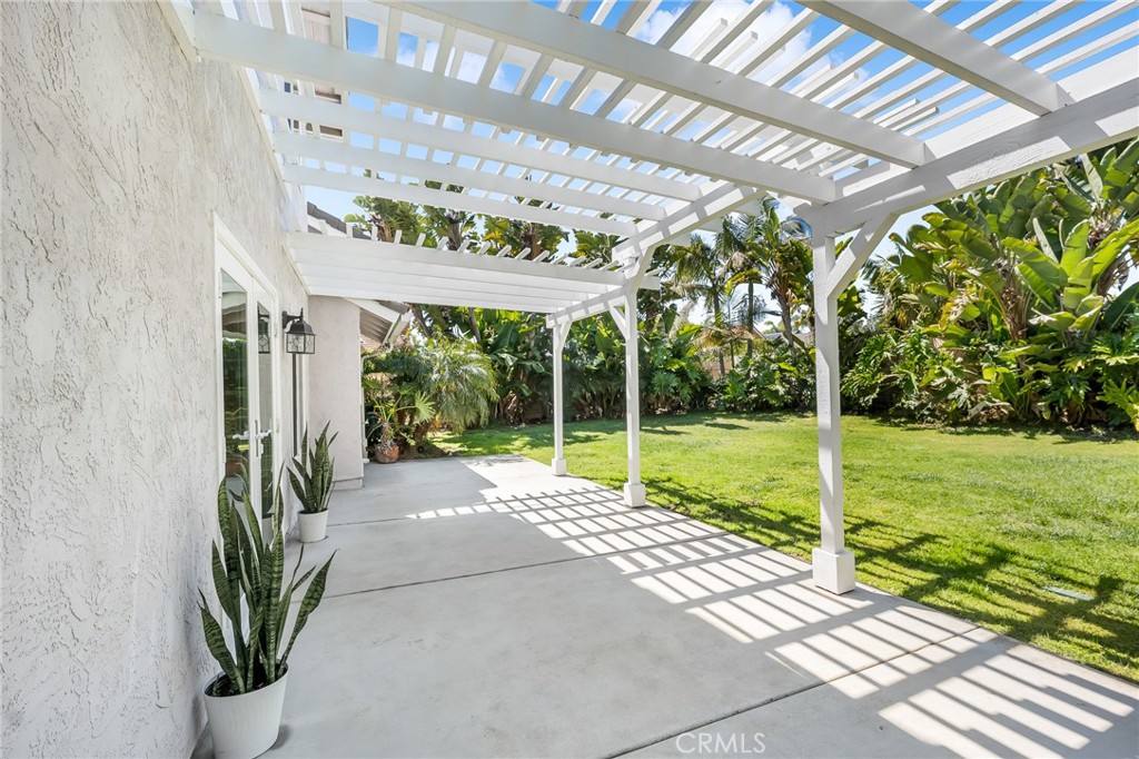 2204 Recodo Court