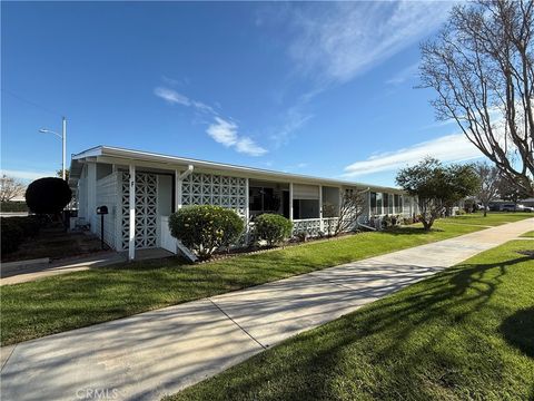 Photo of 1200 Canoe Brook Dr., M3-19F Dr, Seal Beach, CA 90740 (MLS # PW25250956)