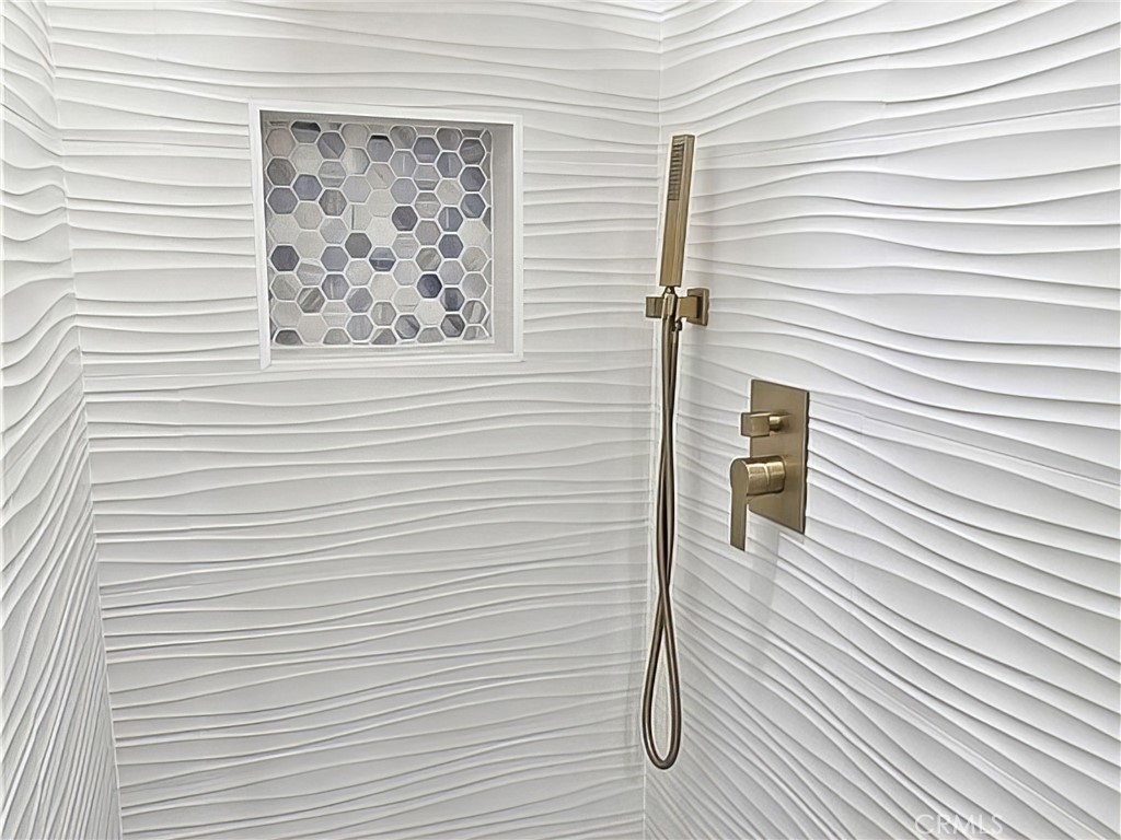 Surfside 3 - Residential