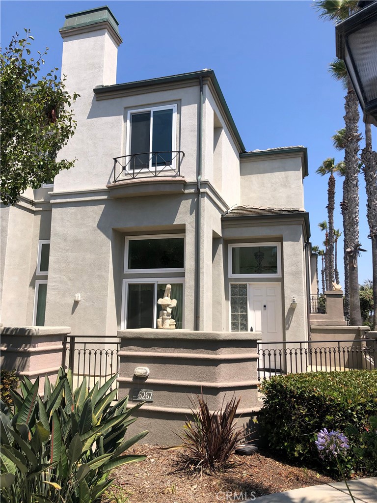 This three bedroom and two and half bathroom tri level home is located in the SurfCrest Community just steps from the beach. This home is an end unit with Catalina ocean views throughout.
The first level offers a formal entry with ceramic tile, large living room with fireplace and custom built-in bookshelf/cabinets. This opens to the outdoor patio that wraps around the home allowing for a great entertainment or relaxation space.
The second level opens up to a classic formal dining room with a ceiling fan. Walk past a half bath to the large family room with spacious balcony and breathtaking ocean views. The kitchen provides a breakfast nook, pantry, storage, and plenty of counterspace. Cook and enjoy meals or some relaxation time while starring at the ocean.
The third levels has all of the bedrooms and two full bathrooms plus additional storage. The primary offers a suite style bedroom with features of ocean views, a raised fireplace, separate tub and shower, dual sinks, separate toilet area, and spacious walk in closet. The additional two bedrooms have ceiling fans with mirrored closet doors that share a full bathroom located in the hallway with more ocean views.
The ground floor has a double attached garage with additional storage throughout. As you enter the home there is additional storage and a full laundry room with sink and storage. The washer and dryer are for convenience only.
New carpet, paint, and recessed lighting throughout the home.
Enjoy the ocean breeze from your home!
The community has a pool and spa/hot tub located close the home.
The owner is requiring renter's insurance at move in.