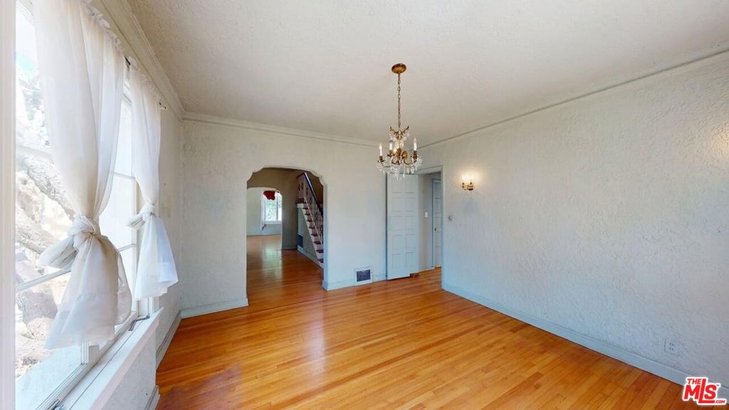 1016 Selby Avenue