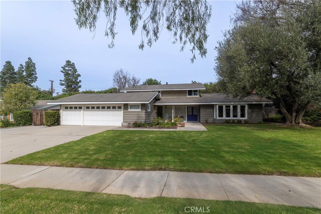 Photo of 623 El Mirador Drive, Fullerton, CA 92835 (MLS # PW26015089)