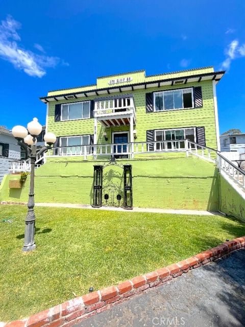 Photo of 270 Cliff Drive #7, Laguna Beach, CA 92652 (MLS # SR26077283)