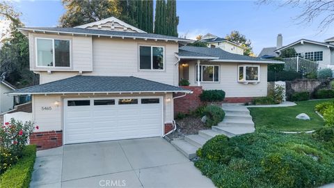 Photo of 5465 Lake Lindero Dr, Agoura Hills, CA 91301 (MLS # SR26048072)