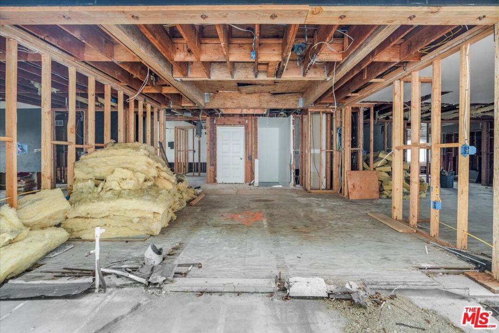 Photo of 1614 Viewmont Drive, Los Angeles, CA 90069 (MLS # 25620049)