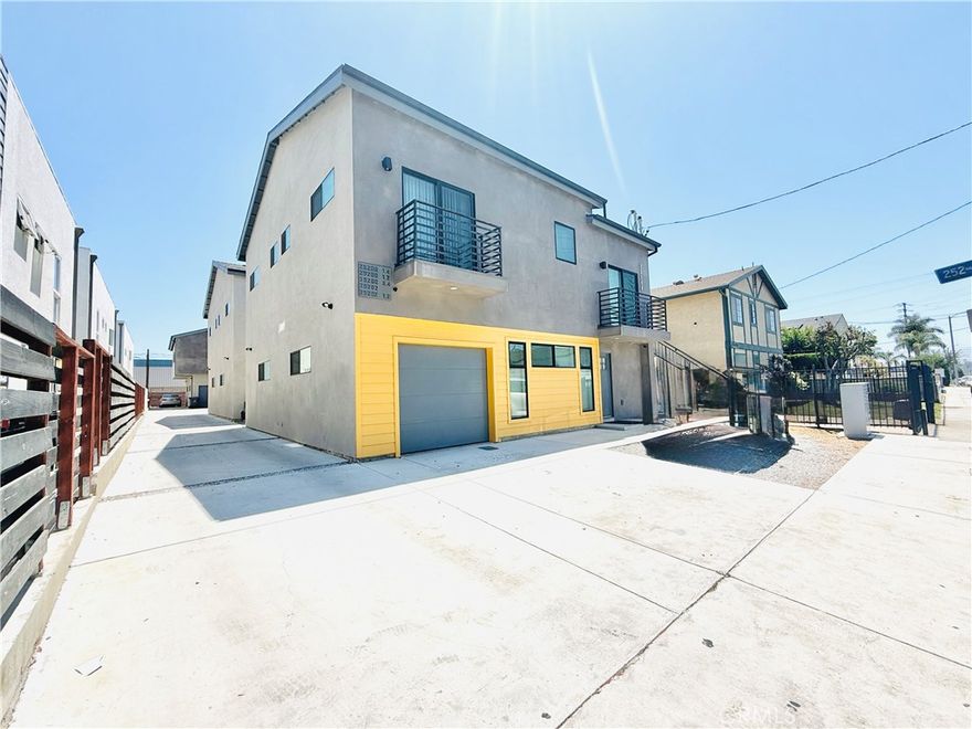 Modern 3 Bedroom, 2.5 Bathroom in Harbor City. Discover this spacious and modern 3-bedroom, 2.5 bathroom home located in the heart of Harbor City. Recently built and well-maintained, this residence features an open-concept living area, a bright kitchen with modern finishes, and ample natural light throughout. Upstairs, you'll find three comfortable bedrooms, including a primary suite with a private bath and walk-in closet. Additional highlights include in-unit laundry, central A/C, and 2 car parking