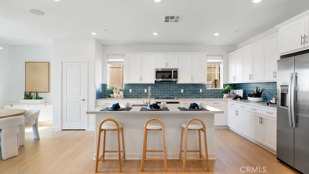 Photo of 1754 Eagle Road, Rialto, CA 92376 (MLS # SW26047400)