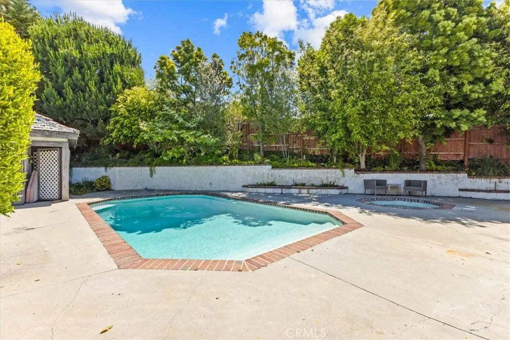 Newport Beach, California 92660, United States, 5 Bedrooms Bedrooms, ,4 BathroomsBathrooms,Residential,Active,165552