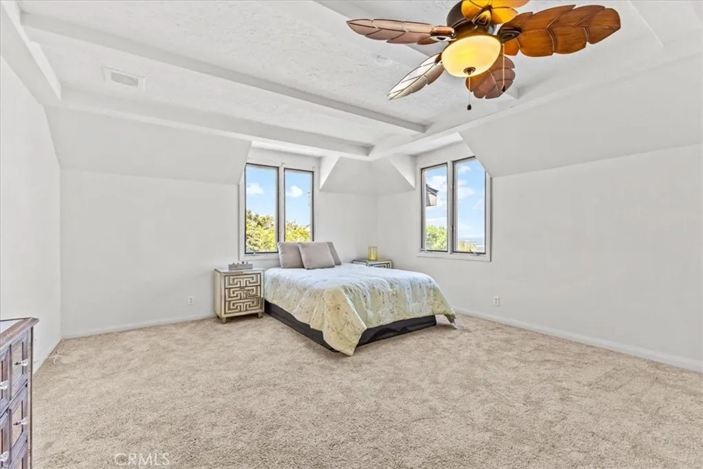 Newport Beach, California 92660, United States, 5 Bedrooms Bedrooms, ,4 BathroomsBathrooms,Residential,Active,165552