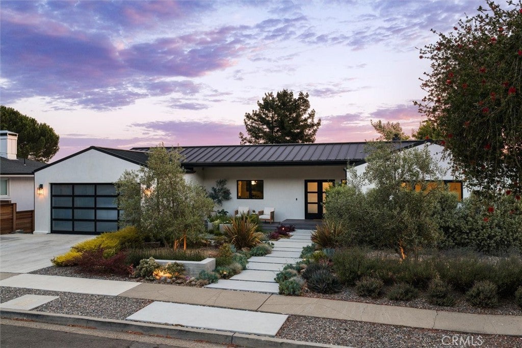2645 El Cerrito