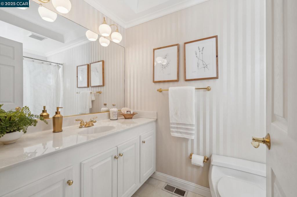 DIABLO WEST - Residential