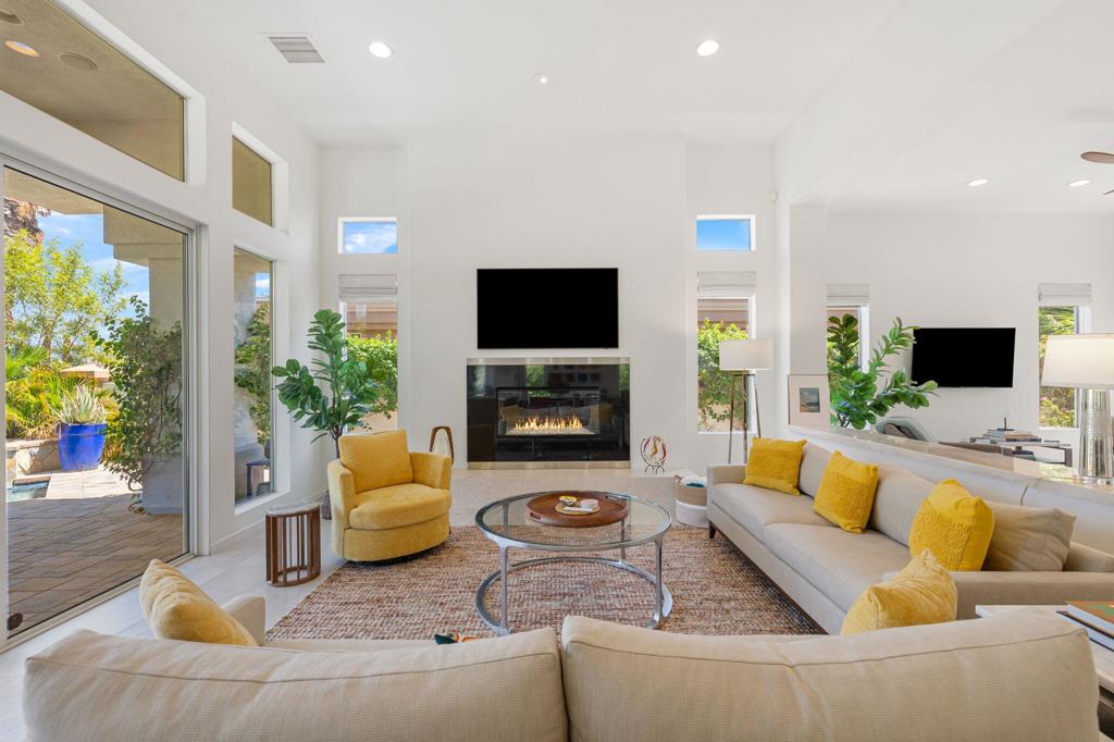 Indian Ridge - Residential