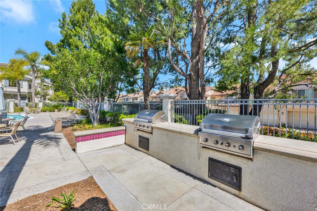 Viewpointe North (VPNR) - Residential Lease