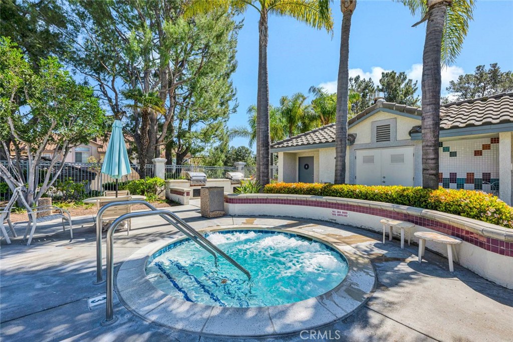 Viewpointe North (VPNR) - Residential Lease