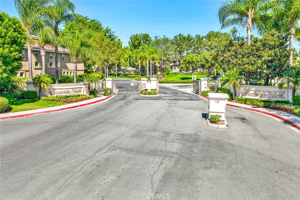 Viewpointe North (VPNR) - Residential Lease