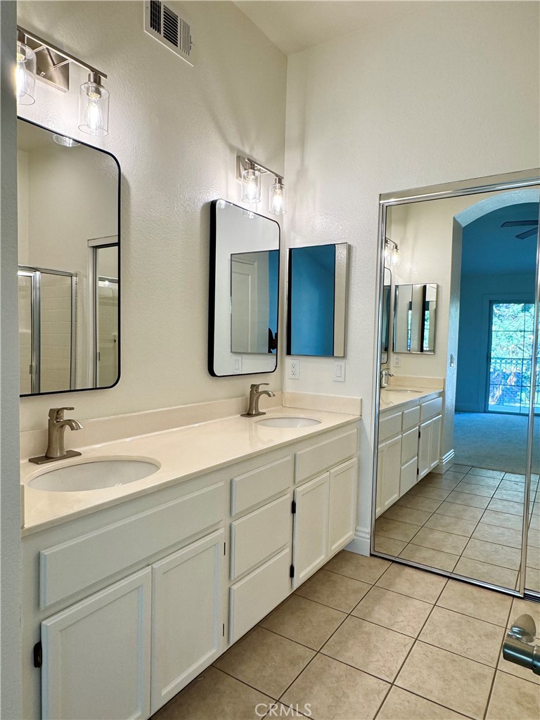 Viewpointe North (VPNR) - Residential Lease