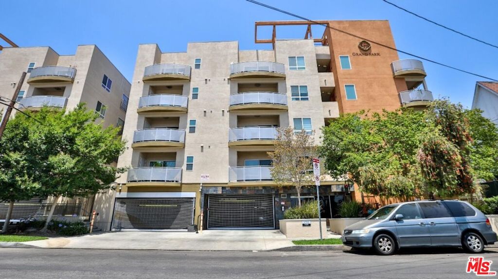 A beautiful modern 2/2 condo, located in very convenient area. Home features laminated wood floor, custom cabinetry, granite slab counter tops in kitchen and bathroom, lever door hardware, mirrored wardrobe doors, full size washer/dryer in unit and secured parking (2 spaces: gated parking spaces with an EV charger) Kitchen also includes stainless steel sink with pull-out sprayer and stainless steel appliances including refrigerator.Utilities to be paid by the tenant include electricity, water, gas, and internet