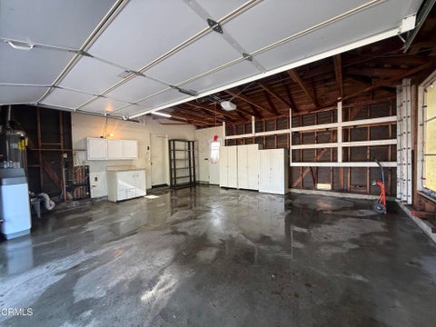 Tiny photo for 5392 Queens Street, Ventura, CA 93003 (MLS # V1-38096)